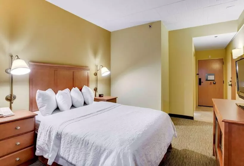 호텔 Wingate By Wyndham Cranberry