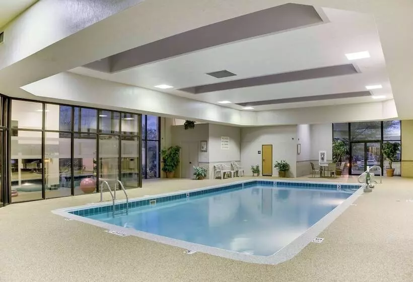 호텔 Wingate By Wyndham Cranberry