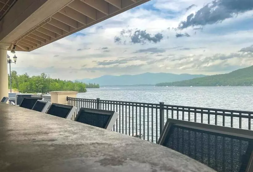 The Georgian Lakeside Resort