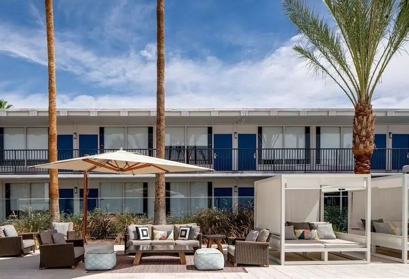 Otel Adeline, Scottsdale, A Tribute Portfolio