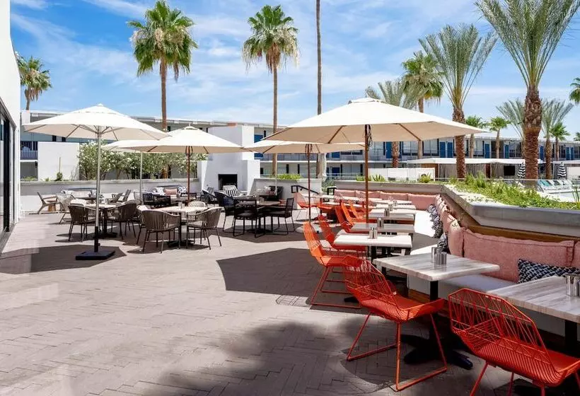 Otel Adeline, Scottsdale, A Tribute Portfolio