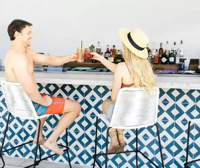 Otel Adeline, Scottsdale, A Tribute Portfolio