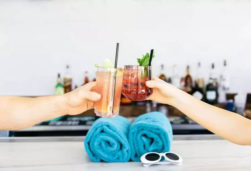 Otel Adeline, Scottsdale, A Tribute Portfolio