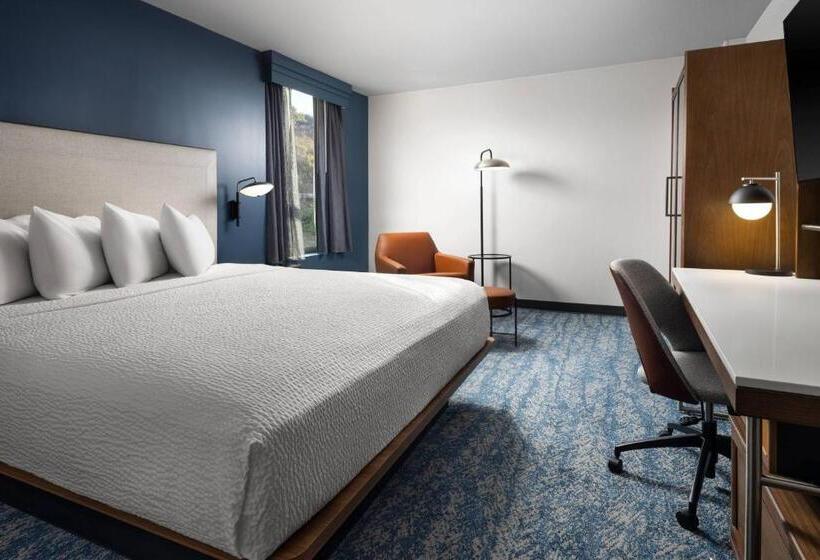 Courtyard By Marriott San Diego Mission Valley/hotel Circle