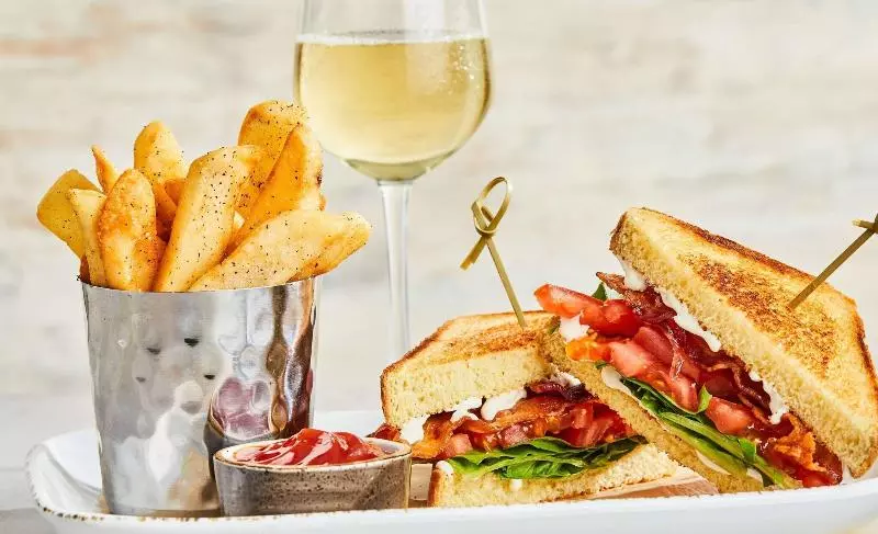 Courtyard By Marriott San Diego Mission Valley/hotel Circle