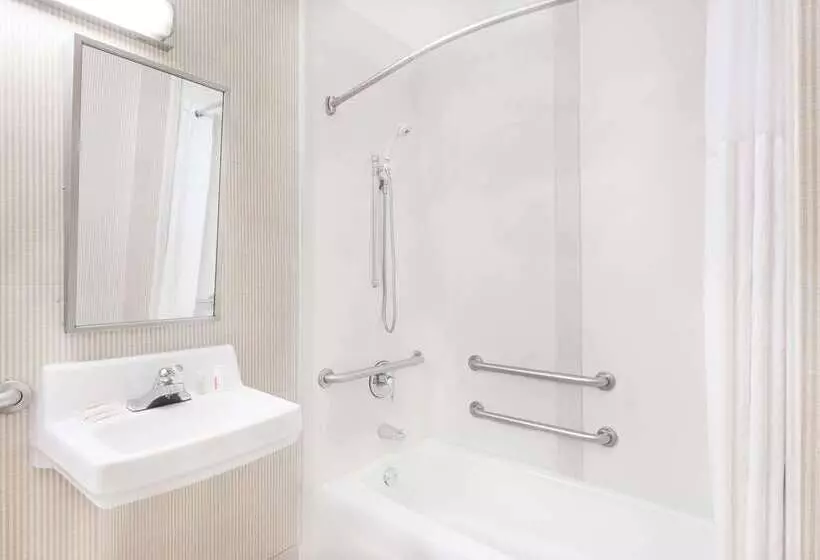 호텔 Days Inn & Suites By Wyndham York