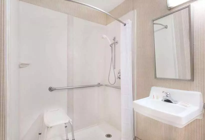 호텔 Days Inn & Suites By Wyndham York