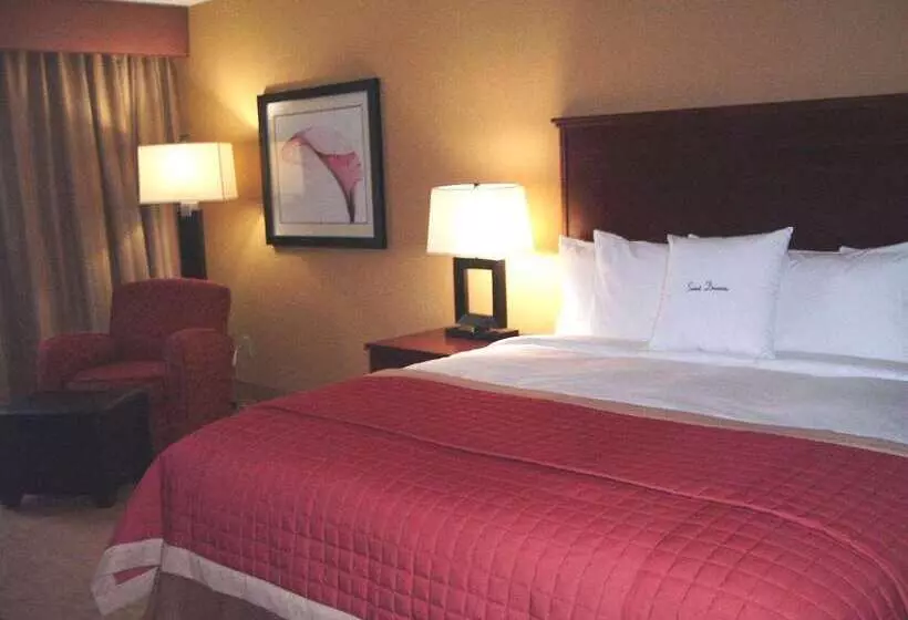 Doubletree By Hilton Hotel Fayetteville