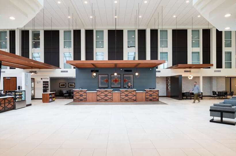 ホテル Doubletree By Hilton Madison East