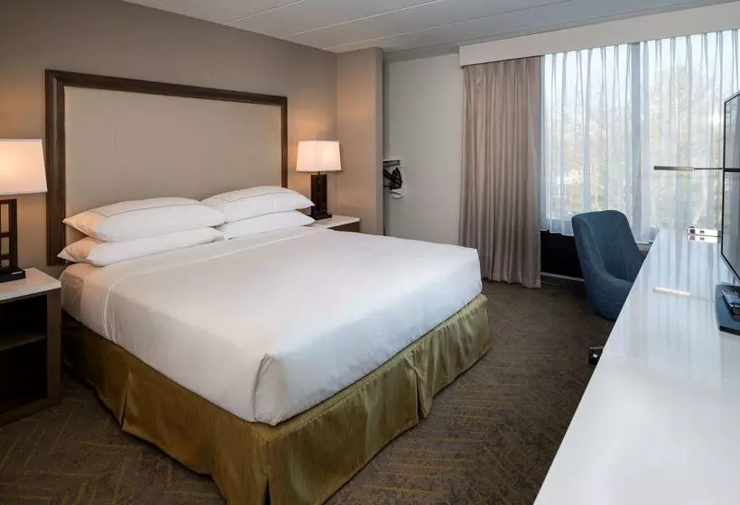 Hotelli Doubletree By Hilton Madison East