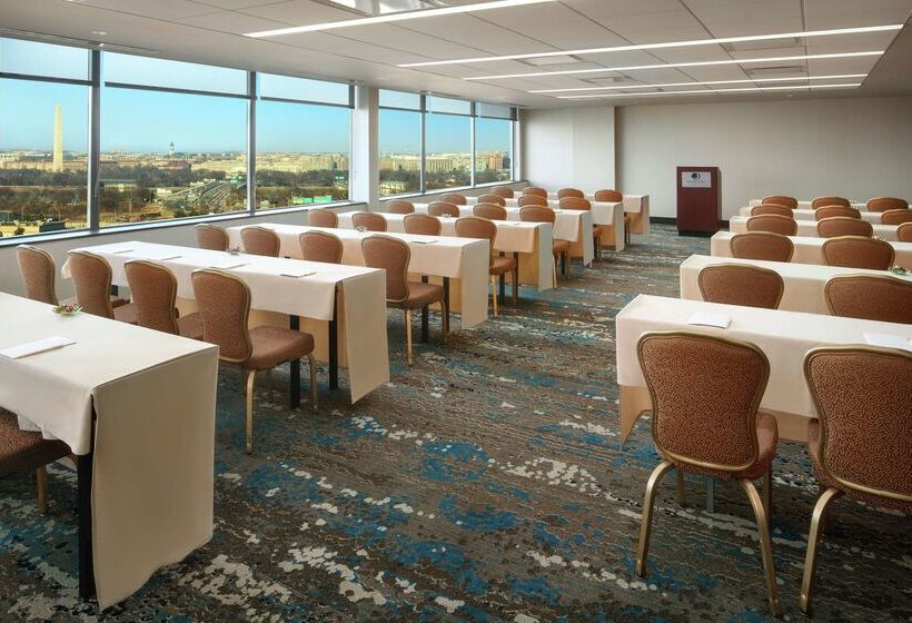 فندق Doubletree By Hilton Washington Dc Crystal City