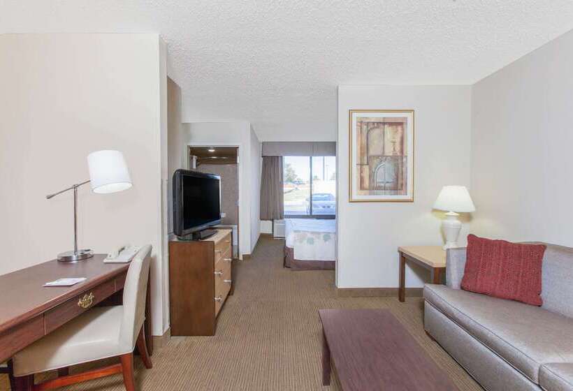 Szálloda Hawthorn Suites Midwest City