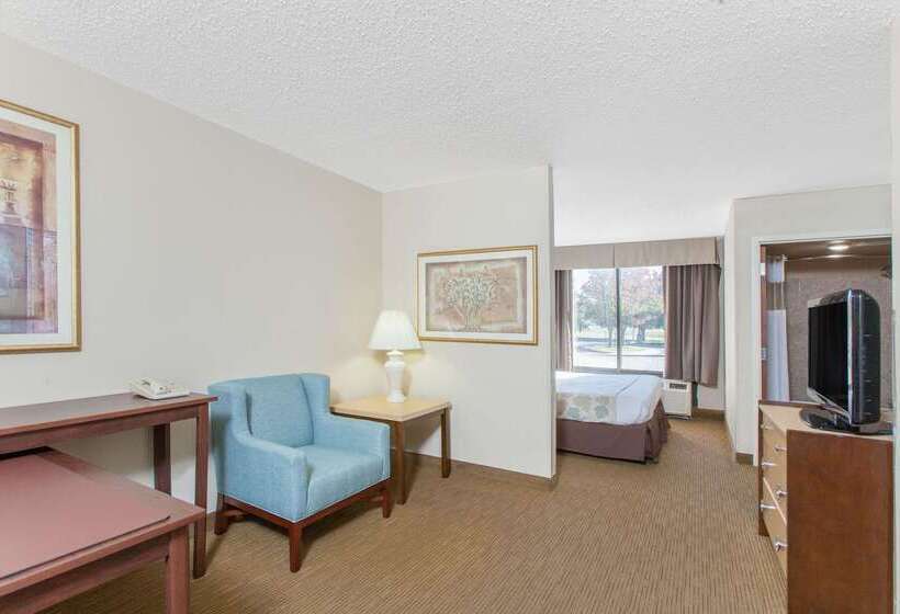Szálloda Hawthorn Suites Midwest City
