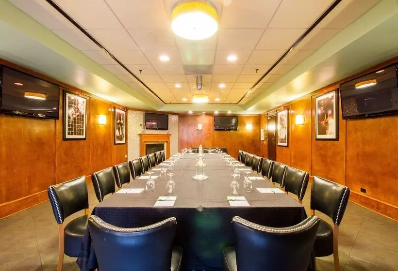 Szálloda Holiday Inn Chicago North Shore, An Ihg