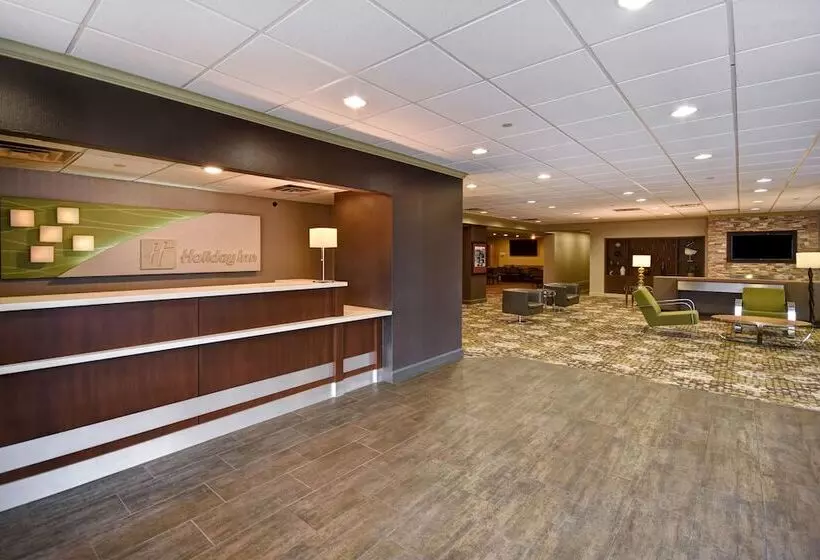 Otel Holiday Inn Cincinnati Riverfront, An Ihg
