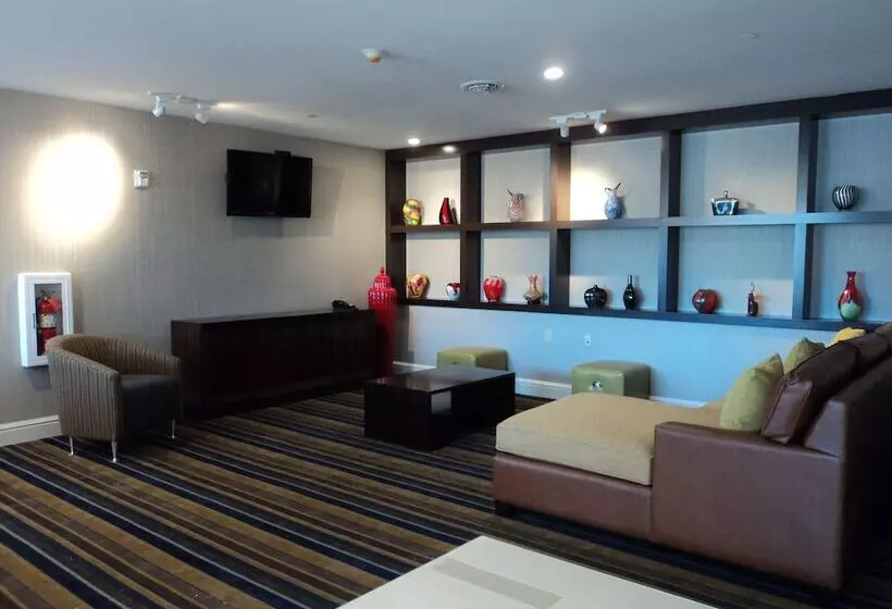 ホテル Holiday Inn Express Baltimore West   Catonsville, An Ihg