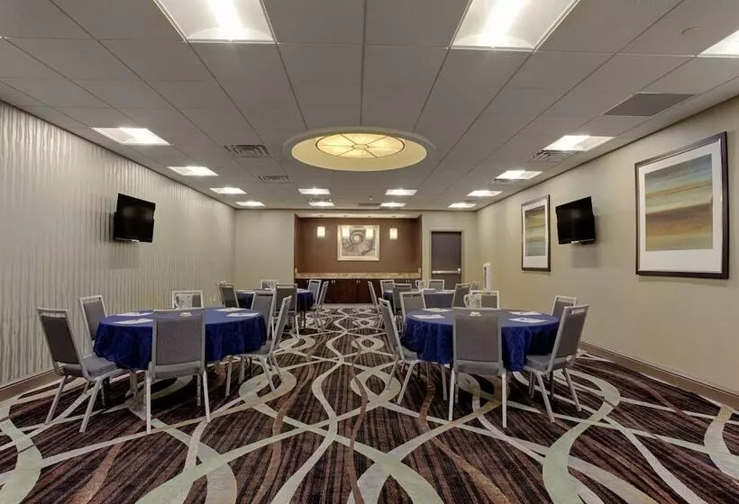 ホテル Holiday Inn Express Baltimore West   Catonsville, An Ihg