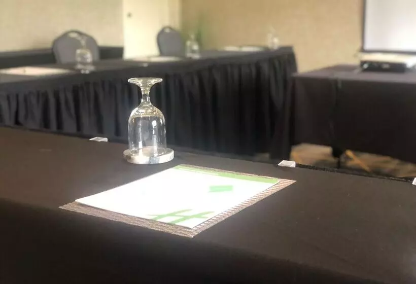 Отель Holiday Inn Lansdale Hatfield, An Ihg