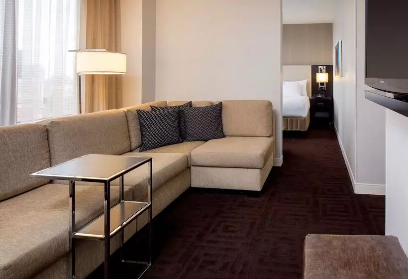 Otel Hyatt Regency New Orleans