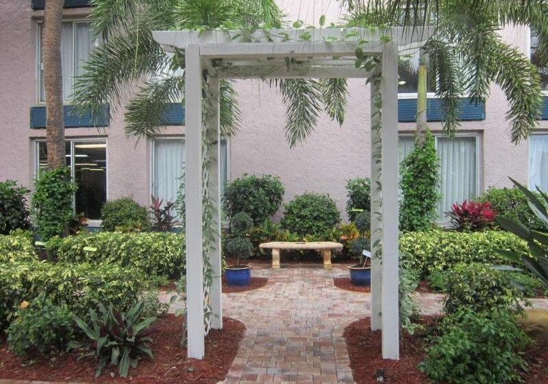 Plaza Hotel Fort Lauderdale