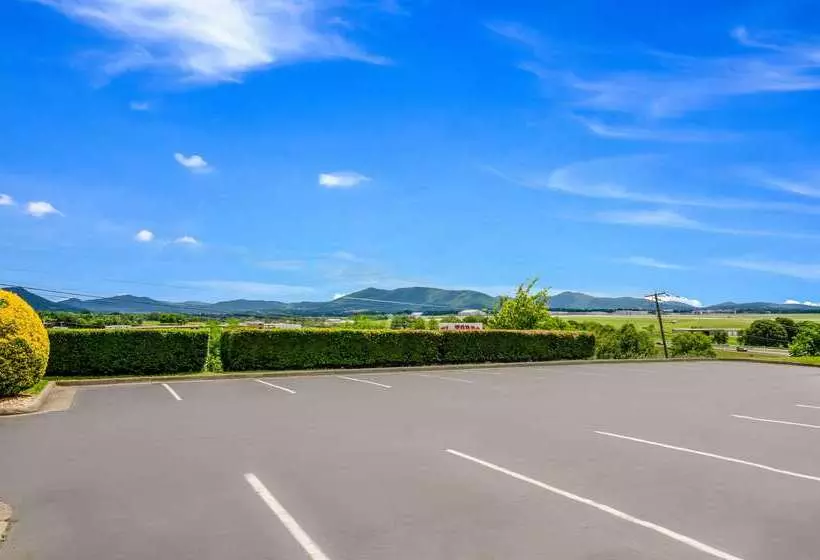 هتل Quality Inn Roanoke Airport