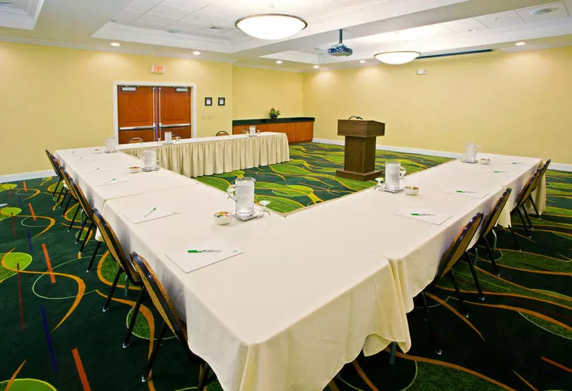 Отель Quality Inn