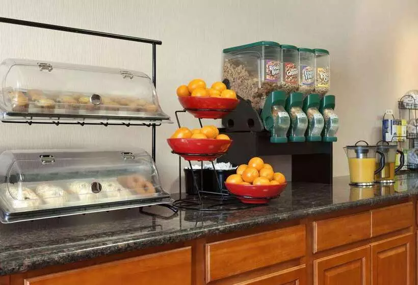 Отель Ramada By Wyndham Sunnyvale/silicon Valley