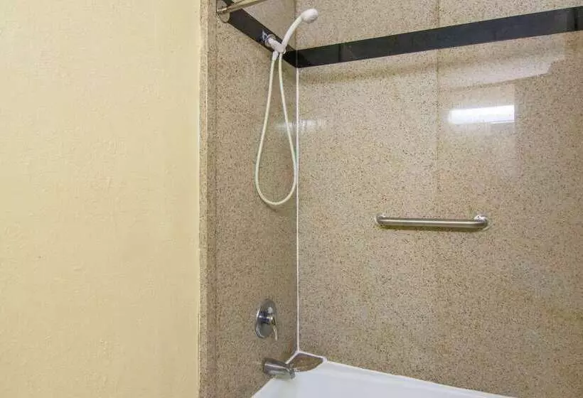 호텔 Suburban Studios Chester I95