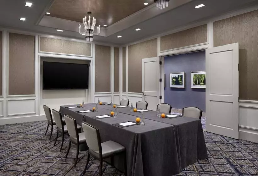 Отель The Ritzcarlton, Chicago