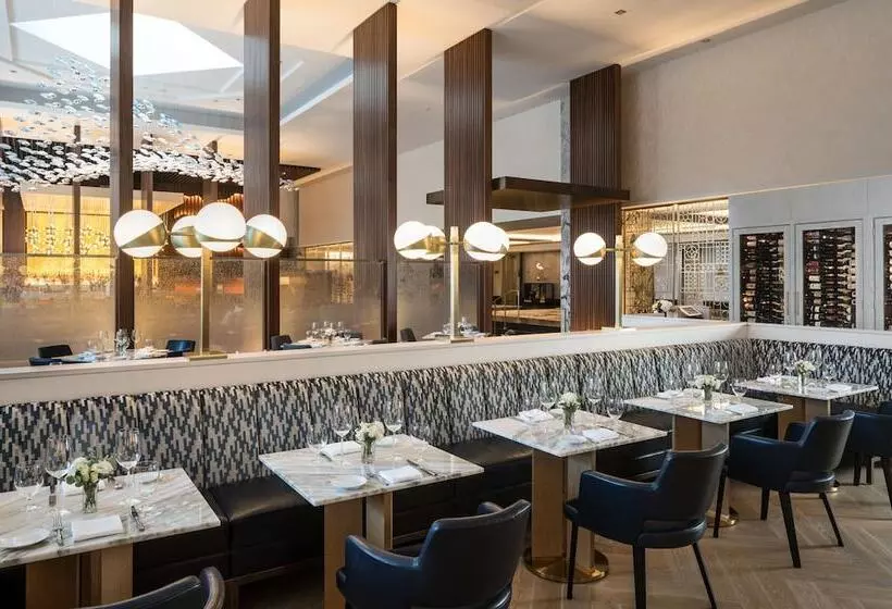 Отель The Ritzcarlton, Chicago