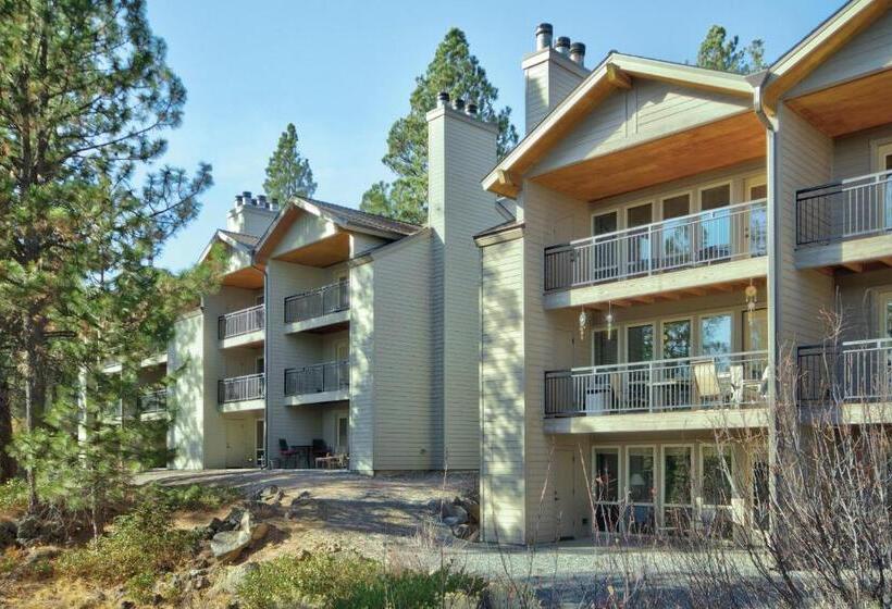 Otel Seventh Mountain Resort