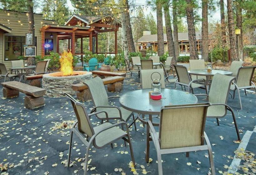 Otel Seventh Mountain Resort