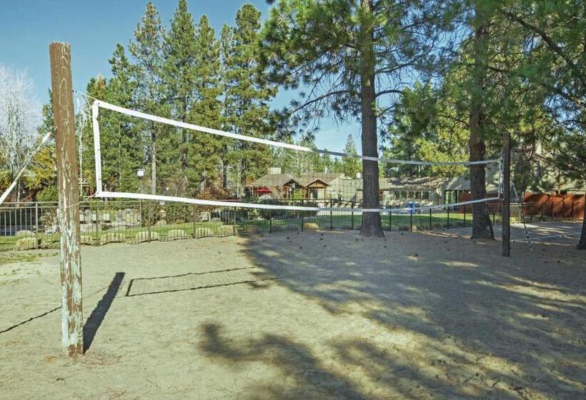 Otel Seventh Mountain Resort