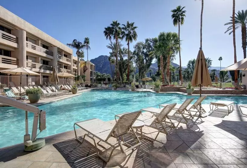 Indian Wells Resort