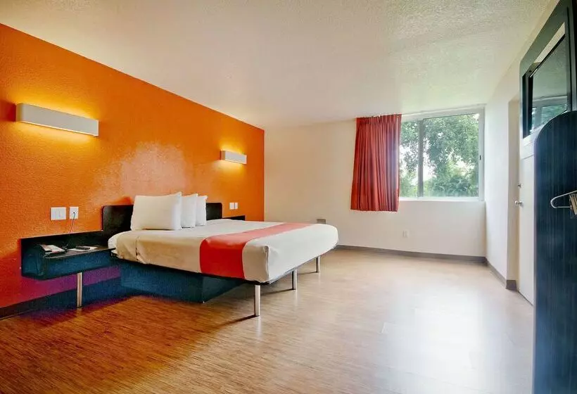 Motel 6 Miami, Fl