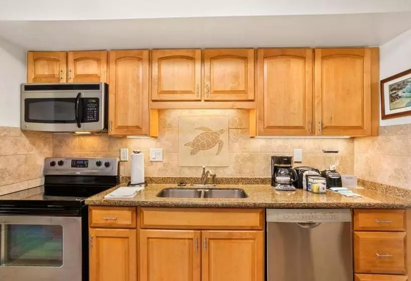 Aston Maui Kaanapali Villas