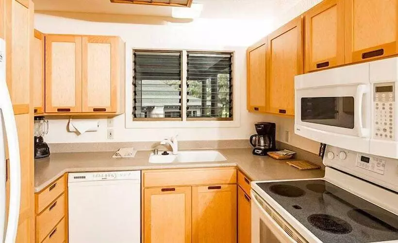 Castle Kaha Lani Resort