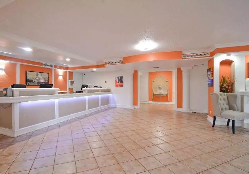 فندق Relax Inn West Medical Center