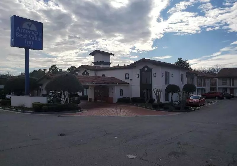 فندق Relax Inn West Medical Center