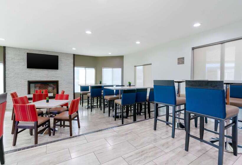 فندق Comfort Inn