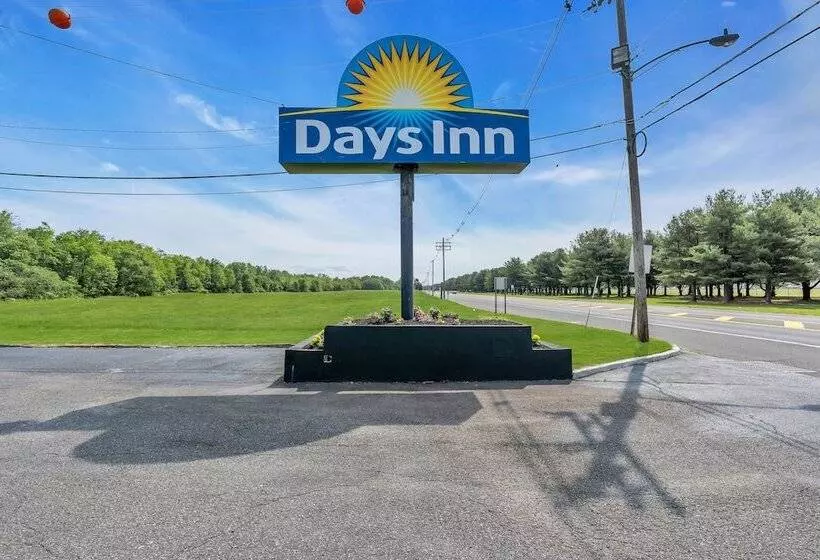 Hotel Days Inn By Wyndham Wrightstown Mcguire Afb Bordentown