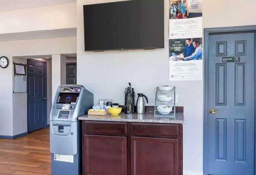 Hotel Days Inn By Wyndham Wrightstown Mcguire Afb Bordentown