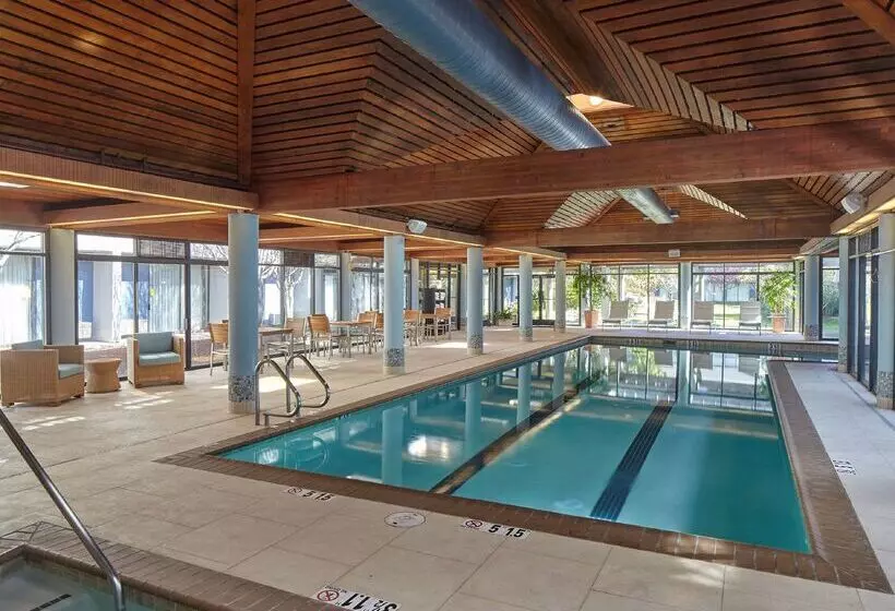 Doubletree By Hilton Hotel Berkeley Marina