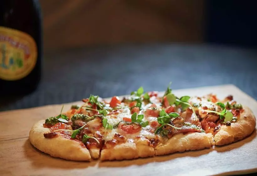 Doubletree By Hilton Hotel Berkeley Marina