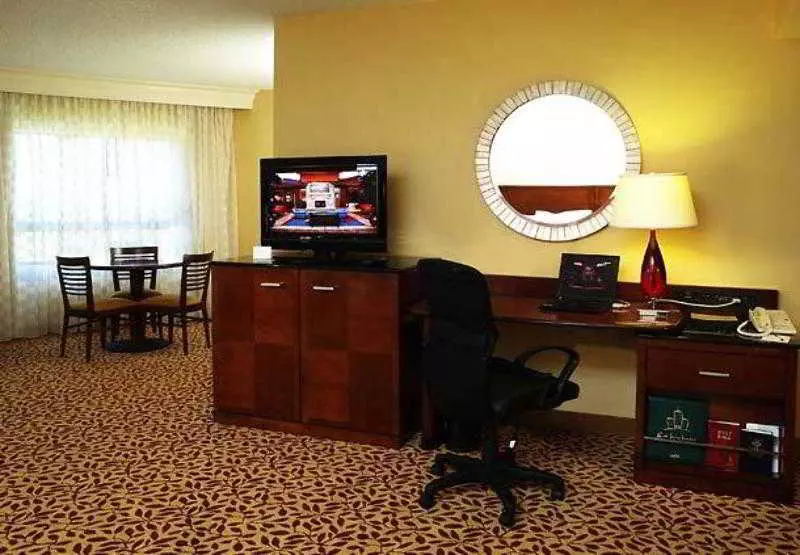 فندق Fort Collins Marriott