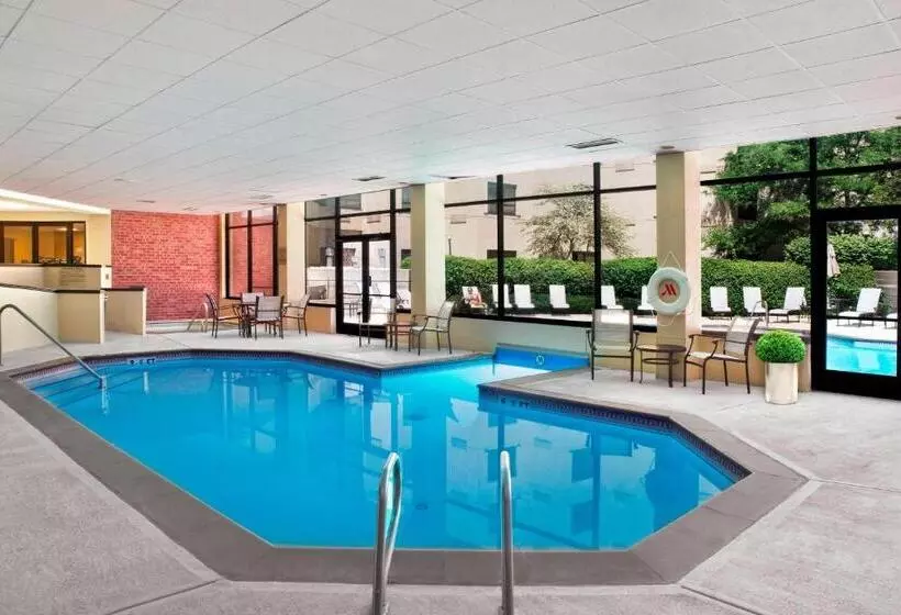 فندق Fort Collins Marriott