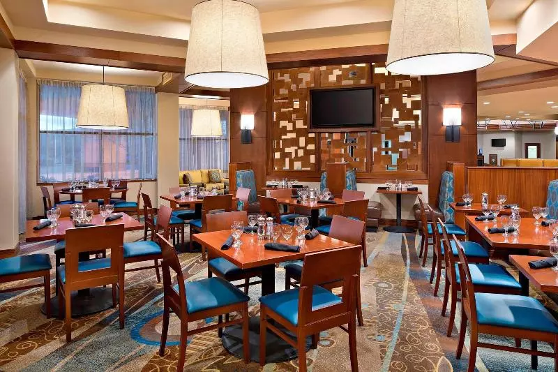 فندق Fort Collins Marriott
