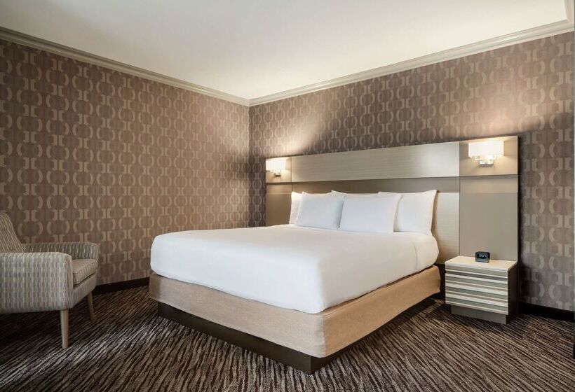 هتل Hilton Melbourne, Fl