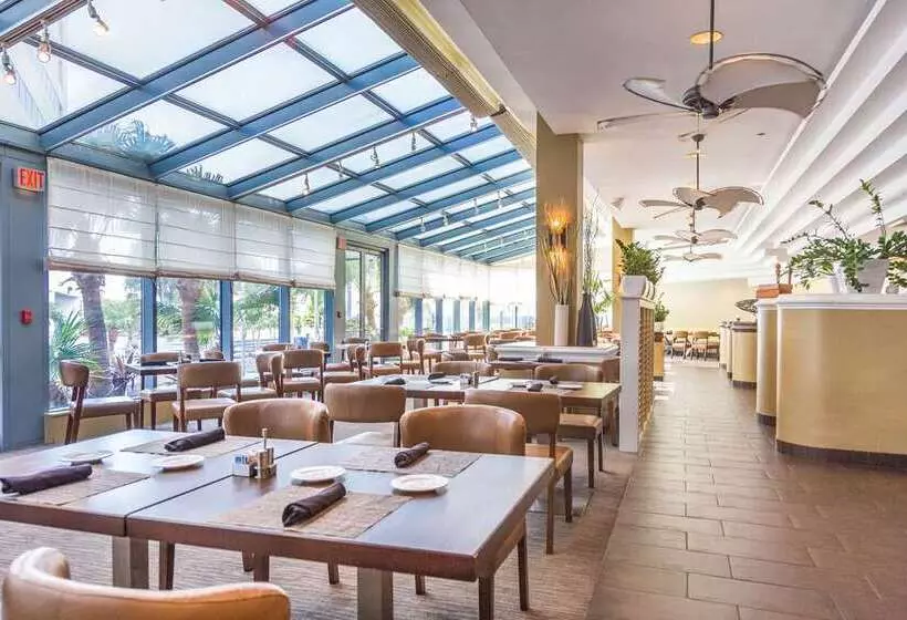 ホテル Hilton Melbourne, Fl