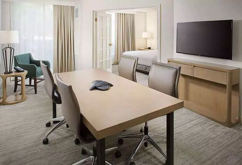 酒店 Hilton Suites Atlantaperimeter